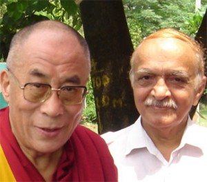 dalai-lamai-with-founder